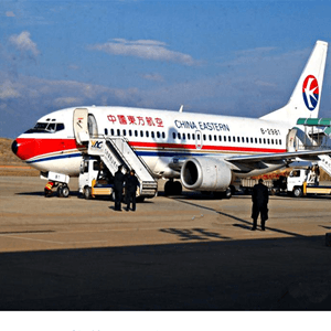 哈密伊州空运代理航空快运业稳步发展的原因是什么？